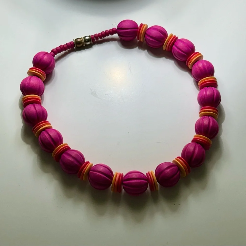 Chic Pink Orange Yellow Beaded Necklace Wooden Round and Flat Party Vacation - Picture 4 of 4